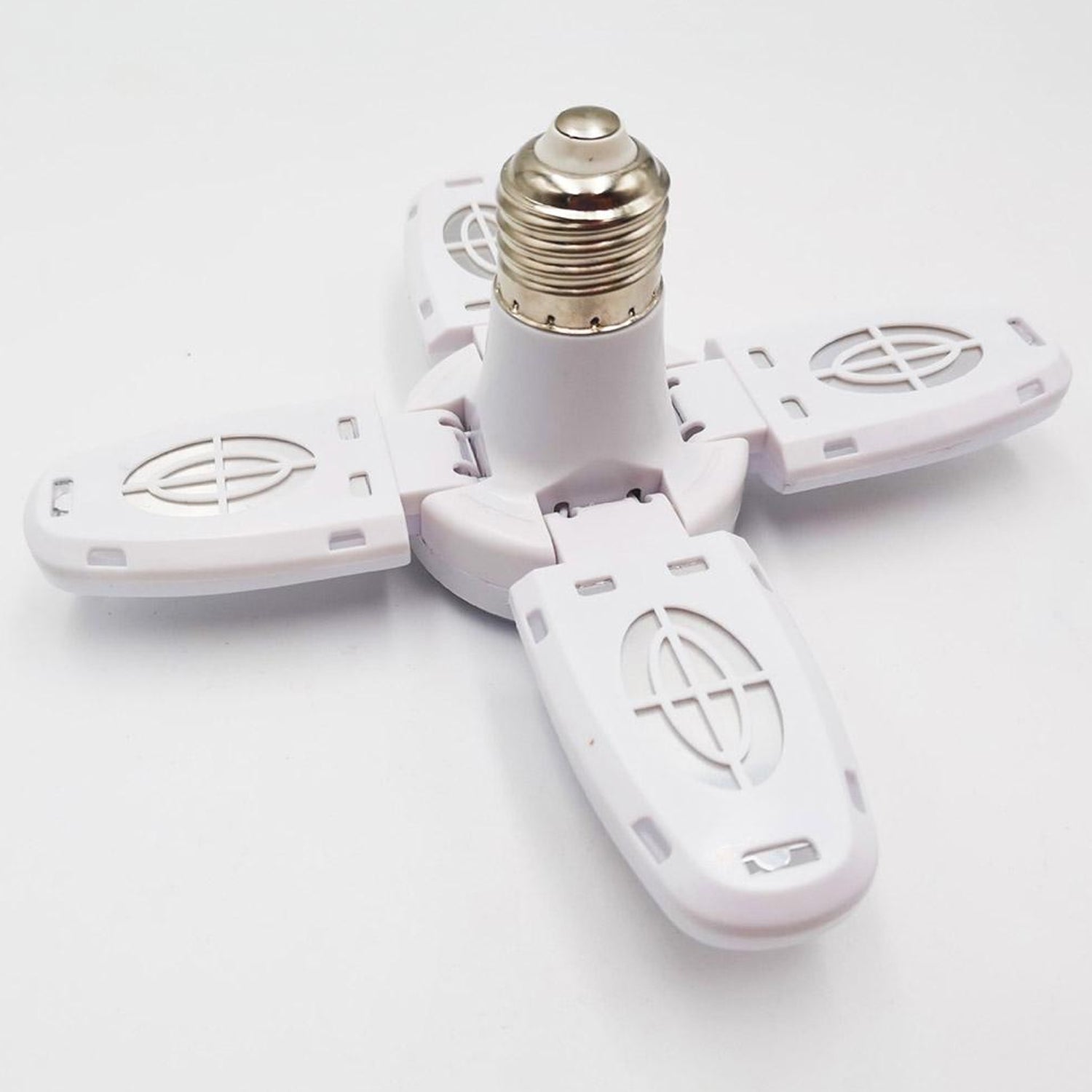 6179 Fan Blade Led Bulb 28v Foldable Led Blade Fan Bulb ( 1 Pc ) 6179 Fan Blade Led Bulb 28v Foldable Led Blade Fan Bulb ( 1 Pc )